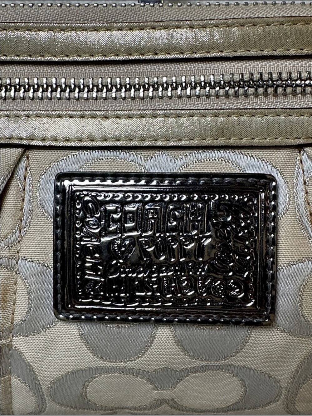 Y2K Coach Poppy Signature Canvas Metallic Trim Wristlet or mini Shoulder bag - Picture 2 of 12
